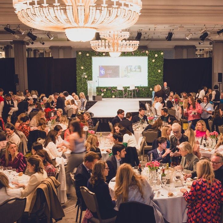 It has been a spectacular month here at Action for Children. Here are three of our #MarchMoments

👏 £327,000 raised at our annual Ultimate News Quiz.

📣 Our Paying The Price report was launched.

🌸 £130,000 raised at our Spring Lunch event.