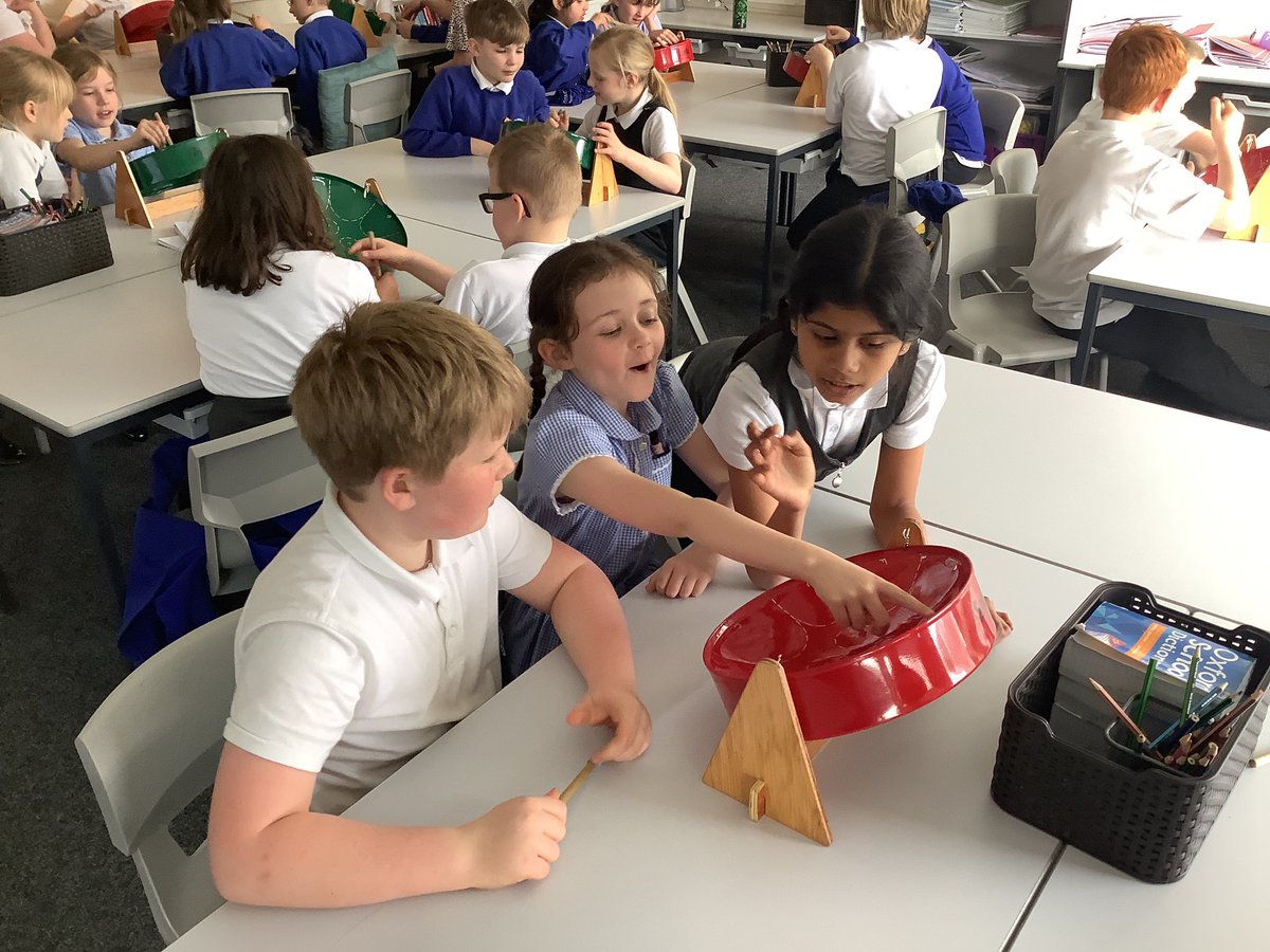 ReinwoodJuniors's tweet image. #RJS4D enjoyed getting the steal pan drums out as part of our music lesson today #RJSMusic