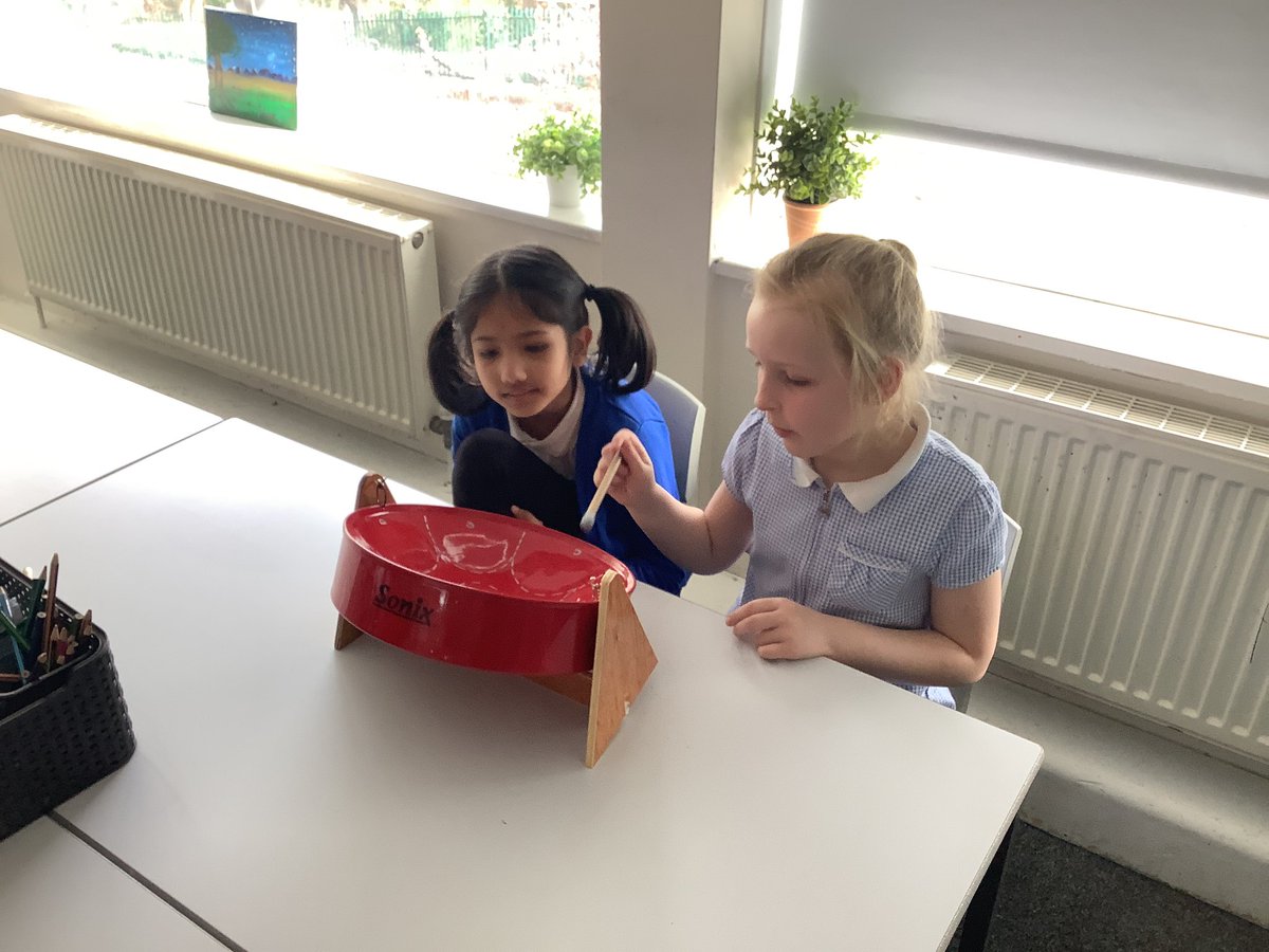 ReinwoodJuniors's tweet image. #RJS4D enjoyed getting the steal pan drums out as part of our music lesson today #RJSMusic