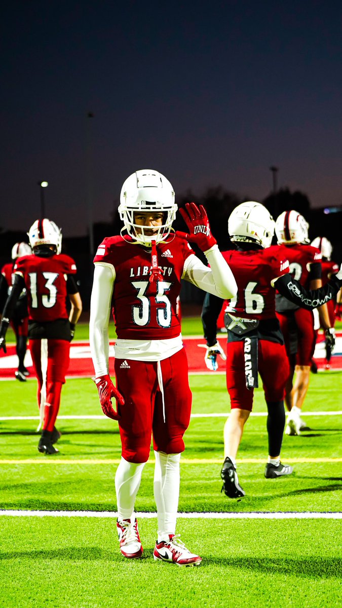 Landon_P4's tweet image. spring ball here time to lock in💯🔒