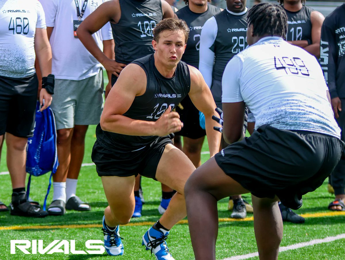 John Garcia, Jr. (@johngarcia_jr) on Twitter photo Recruiting rumor mill featuring nearly two dozen prospects who showed up ready to work at <a href="/RivalsCamp/">Rivals Camp Series</a> Miami on Sunday, from new commitment timelines to favorites emerging throughout the Sunshine State:
n.rivals.com/news/ohio-stat… Recruiting rumor mill featuring nearly two dozen prospects who showed up ready to work at <a href="/RivalsCamp/">Rivals Camp Series</a> Miami on Sunday, from new commitment timelines to favorites emerging throughout the Sunshine State:
n.rivals.com/news/ohio-stat…