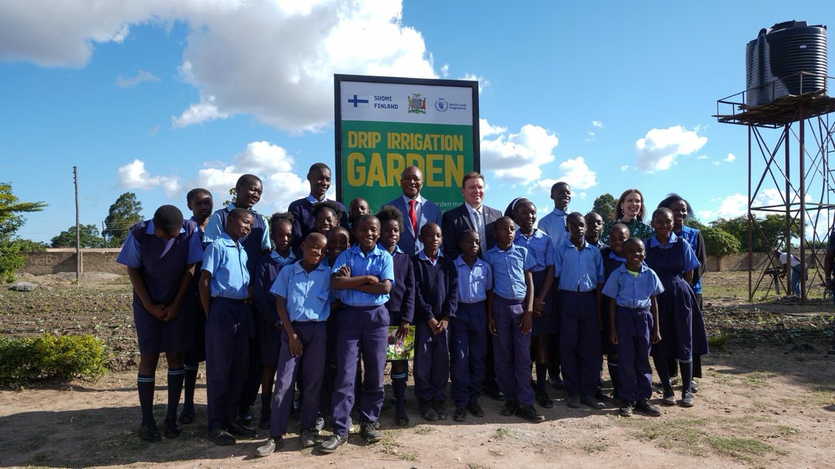 #SchoolMeals are an investment in the future! Finland partners with WFP and #SchoolMealsCoalition to support children’s health&amp;education worldwide. <a href="/VilleTavio/">Ville Tavio</a> confirmed 0,5 MEUR support for this work in Zambia.
