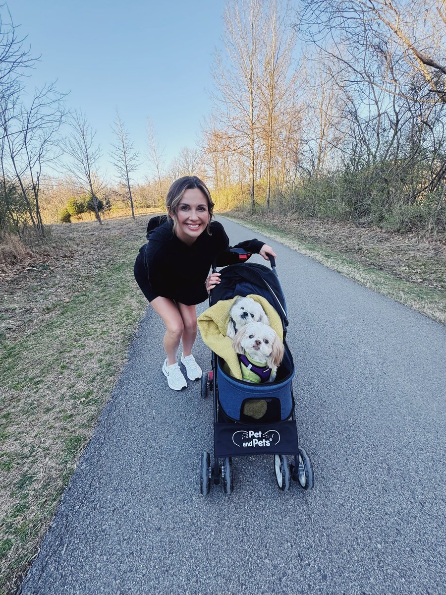 Carly Pearce (@carlypearce) on Twitter photo selfies, shows, and strollers. 🥹 thank you <a href="/tigirlily/">Tigirlily Gold</a> for joining me this weekend!!! selfies, shows, and strollers. 🥹 thank you <a href="/tigirlily/">Tigirlily Gold</a> for joining me this weekend!!!