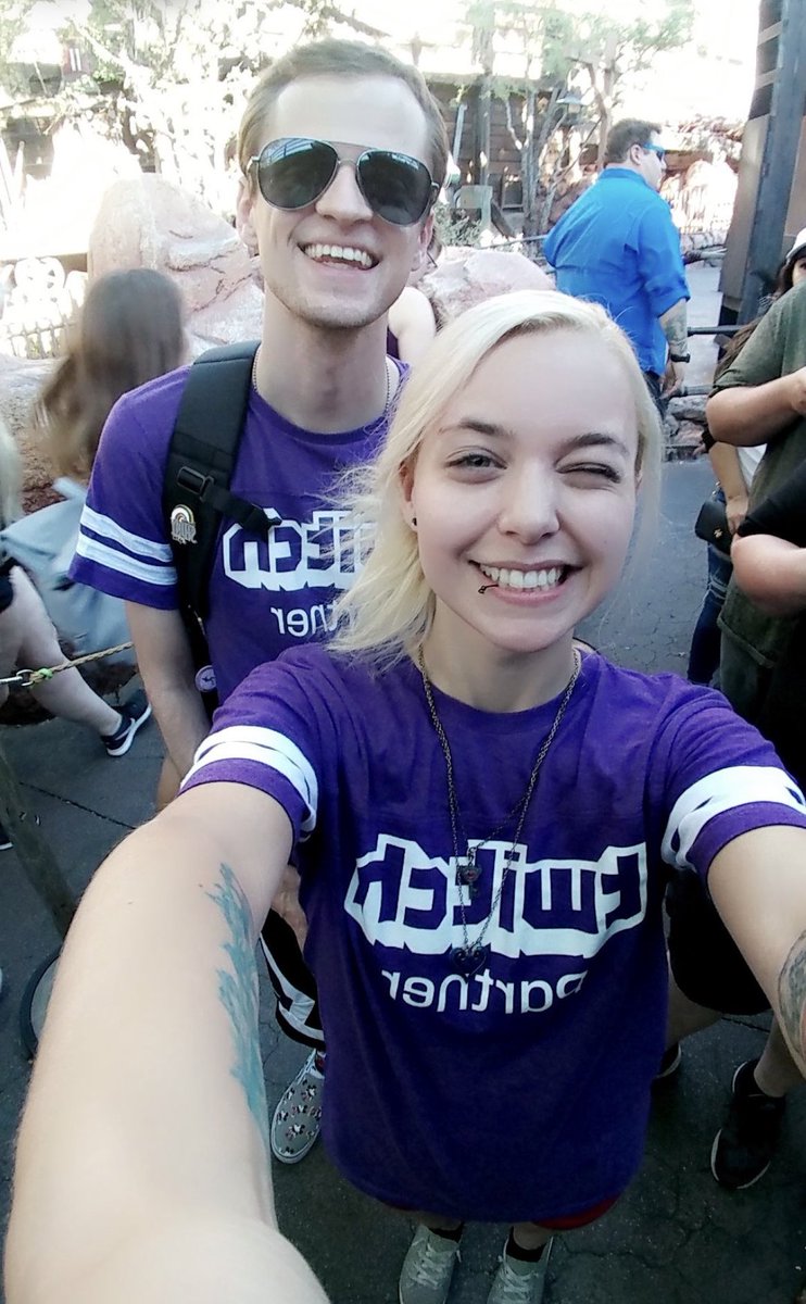 Obiwanshinoobie XXX BLM 🔜 Dreamhack tweet media