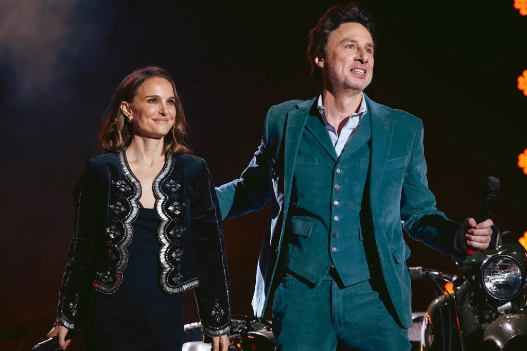 Inside the ‘Garden State’ 20th Anniversary Concert

Zach Braff and Natalie Portman celebrated the film's soundtrack at a sold-out benefit show in Los Angeles, California, with sets by Laufey, Cary Brothers, and Remy Zero. 
rollingstone.com/music/music-li…