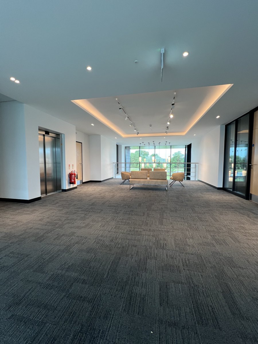 plaslineuk's tweet image. Here’s a look at some of the ceiling work we've done for our clients. 📷 Whether it’s a clean, modern finish or something more complex, we’ve got the skills to get it done right.

plasline.co.uk

 #ceilingsolutions #ceilingdesigns #ceilinginstallation #interiordesign