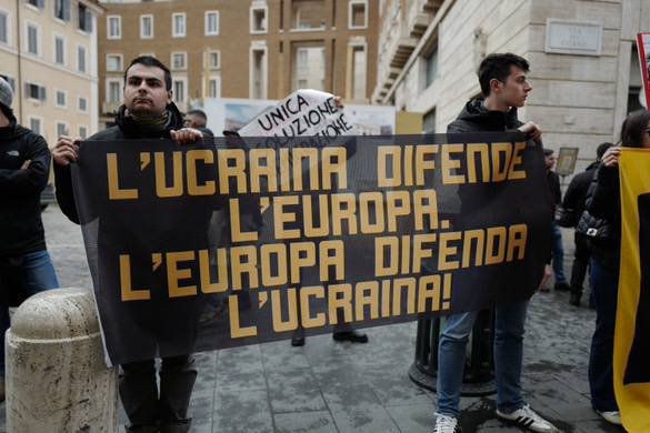 RNationEuropa's tweet photo. 28.03.25 | ROME – PART 1

Né Washington, né Mosca — solo Nazione Europa! https://t.co/q94G7jMnXY