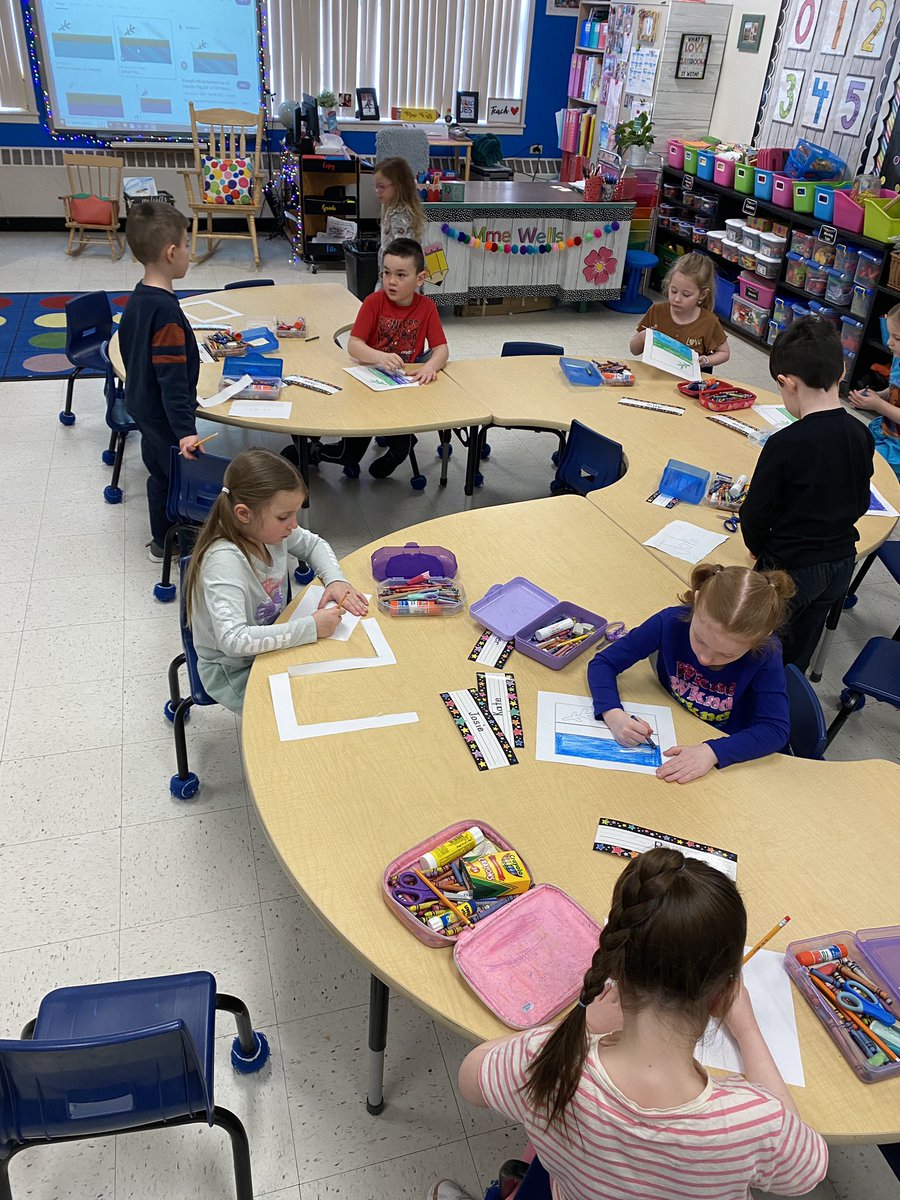 Today we are celebrating the 51st year of the Labrador Flag! 💙 <a href="/NLSchoolsCA/">NLSchools</a>