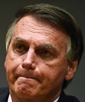 Dois inelegíveis de extrema direita. Quanto mais a extrema direita perde mais o povo ganha.