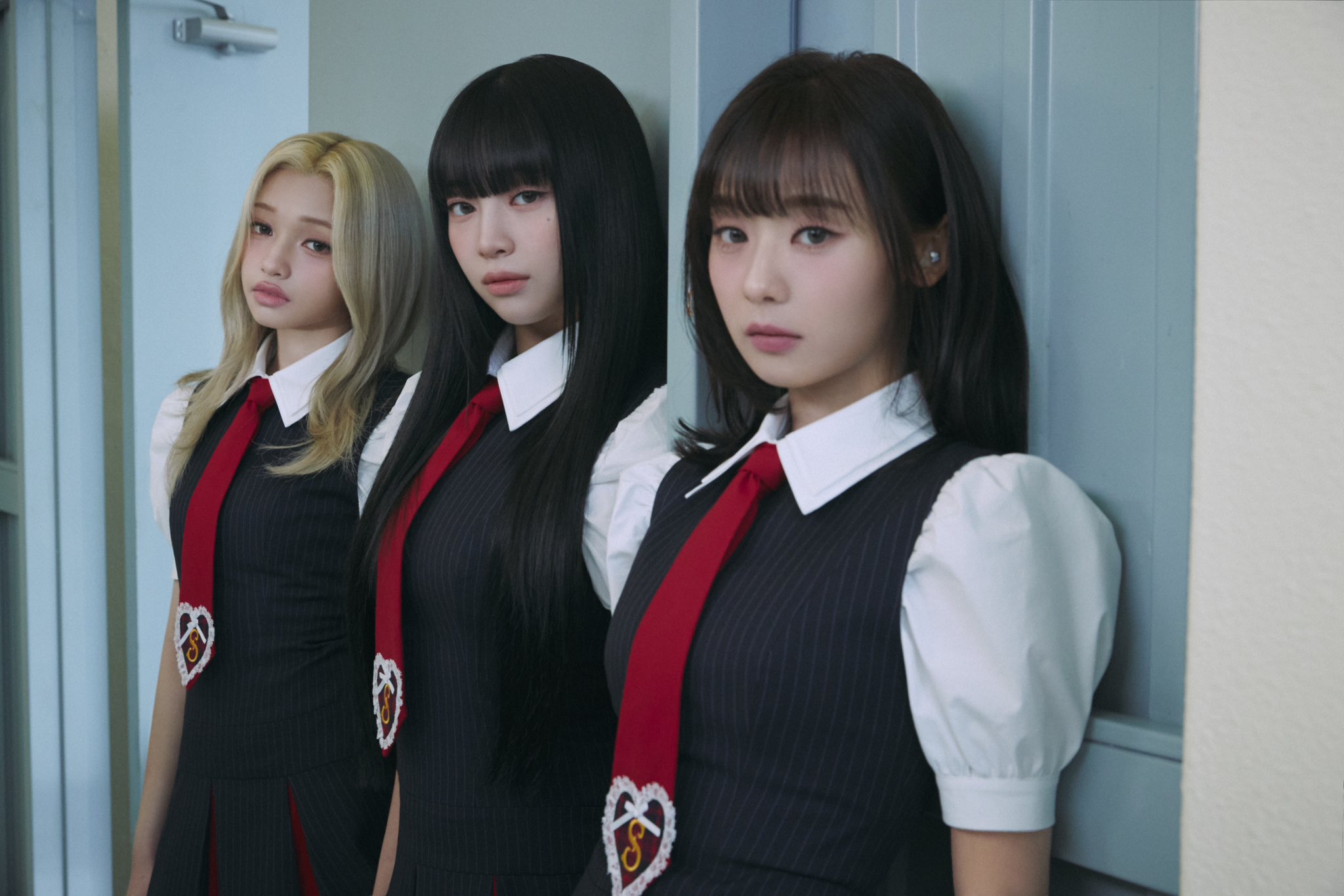 GnYLCVgagAACVC7?format=jpg&name=large