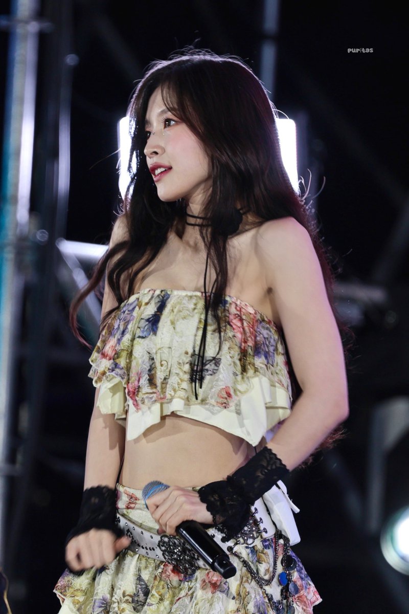 #AprilFoolsDay #만우절 ✨

#오마이걸 #OHMYGIRL #OMG 
#최예원 #아린 #ARIN