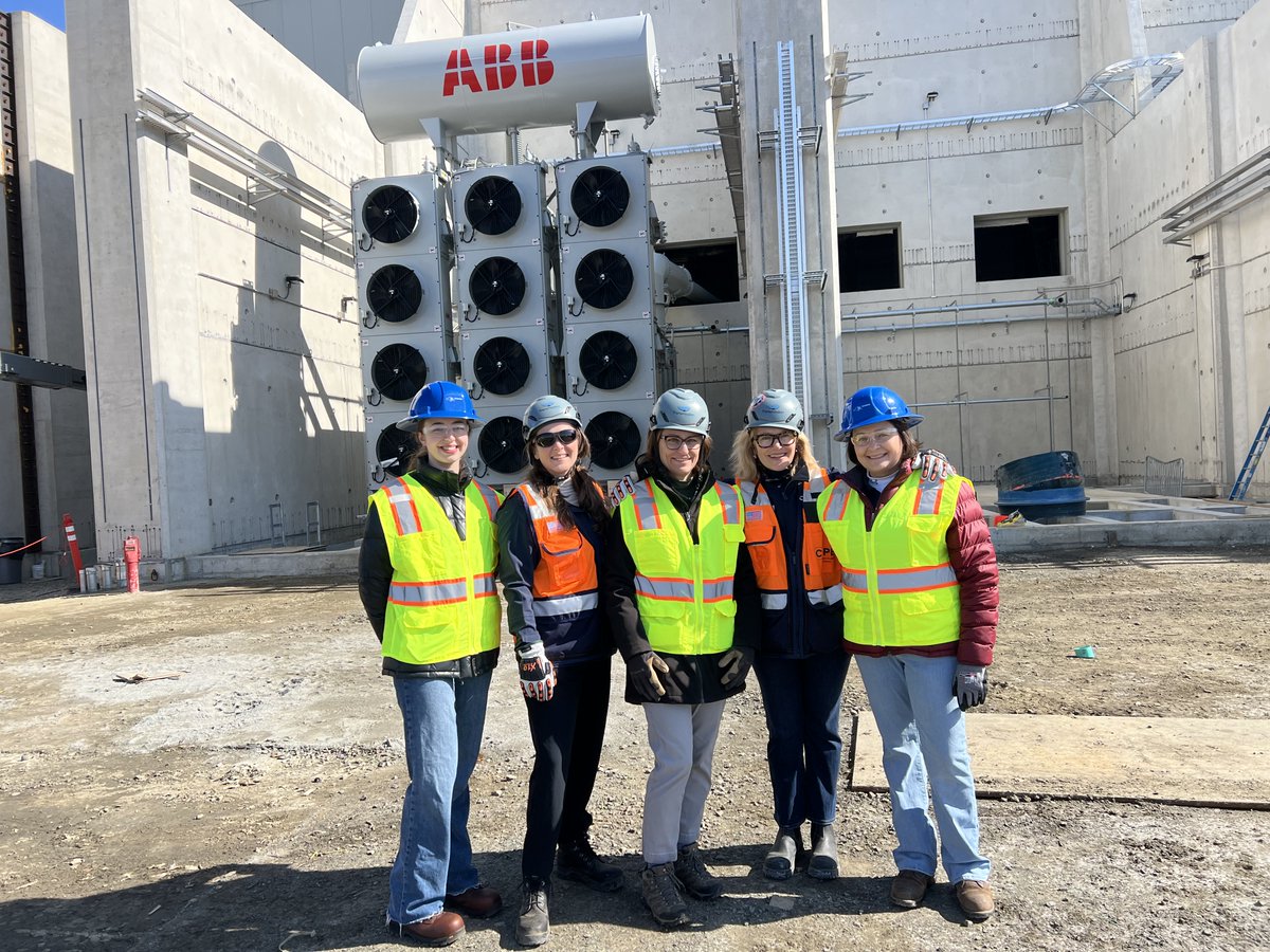 CHPExpress's tweet photo. We’re honored to round out #WomensHistoryMonth with Doreen Harris, President &amp; CEO of @NYSERDA and our partners Meagan &amp; Mikel from NYSERDA and colleagues Laura &amp; Jen from TDI—some of the women making CHPE a success

We're proud to celebrate ALL of the women working to #BuildCHPE https://t.co/Hwfhkz1GSM