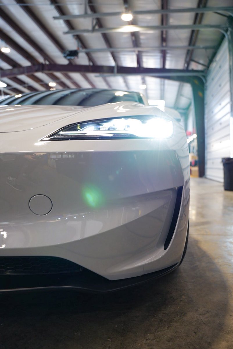 dariuscampbell9's tweet photo. Purchased my dream car on Christmas Eve 2024 Model 3 performance🚀
#PPF #NardoGrey #Teslamodels #Juniper #Cybertruck #ElonMusk #Tesla #Teslamotors #Ev #SpaceX #ElectricCar #TeslaOwner #ModelY #porsche #bmw #mercedes #Lamborghini #Toyota #Electric #Ferrari #ElectricVehicle https://t.co/oTxCAt06Xm