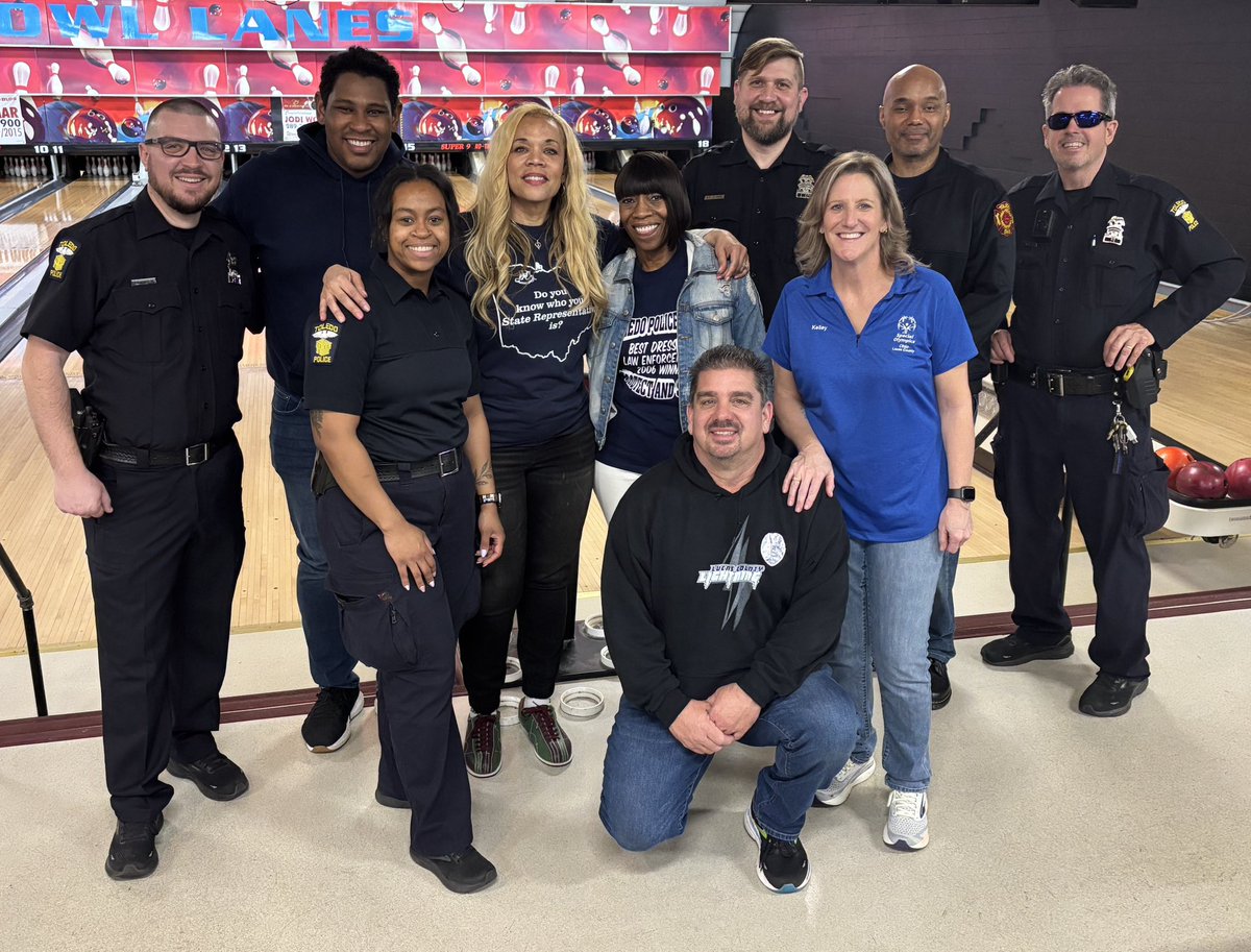 Mayor Wade Kapszukiewicz (@wadekaps) on Twitter photo Was great to join Toledo Police and firefighters and with Lucas County Board of Developmental Disabilities & <a href="/SpecialOlympics/">Special Olympics</a> to raise awareness and money for people with developmental disabilities. Was great to join Toledo Police and firefighters and with Lucas County Board of Developmental Disabilities & <a href="/SpecialOlympics/">Special Olympics</a> to raise awareness and money for people with developmental disabilities.