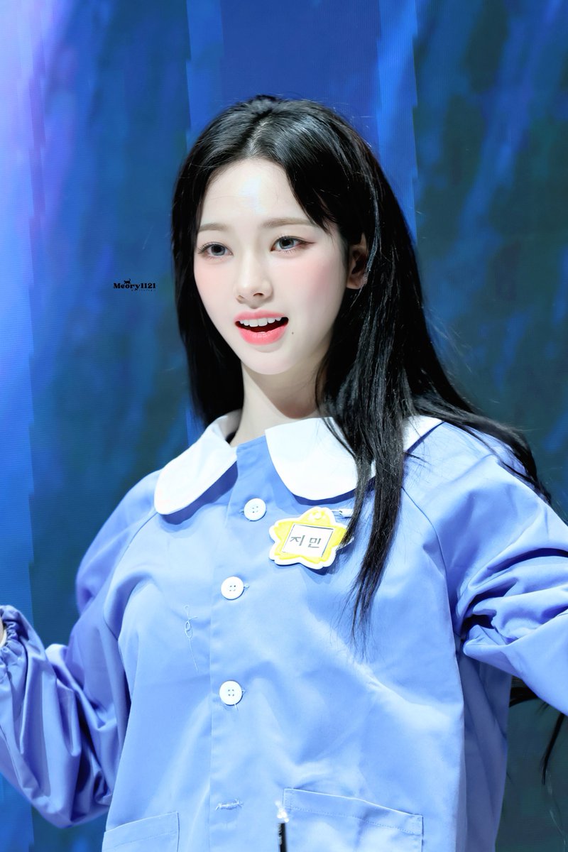 Meory1121's tweet photo. 240608

#AprilFoolsDay #만우절
#Karina #카리나 #aespa #에스파 https://t.co/Vrh5PT5sNl