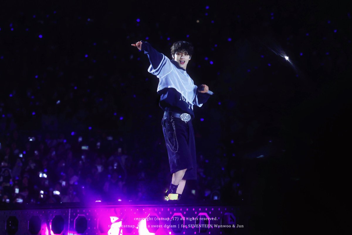 catnap_17's tweet image. .      ∧_∧∩
     (๑・ω・)ノ
     ( つ /
     (  ノ
     (/(/
     ☆
 ☆   │   ☆
  \      /
#AprilFoolsDay