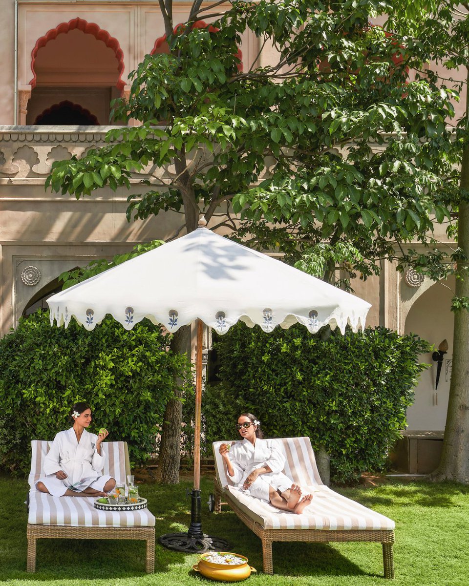 FairmontJaipur's tweet image. Find harmony through mindful moments that nourish the body and soul from sunrise yoga to soul-soothing spa rituals.

#FairmontHotels #FairmontJaipur #StayIconic