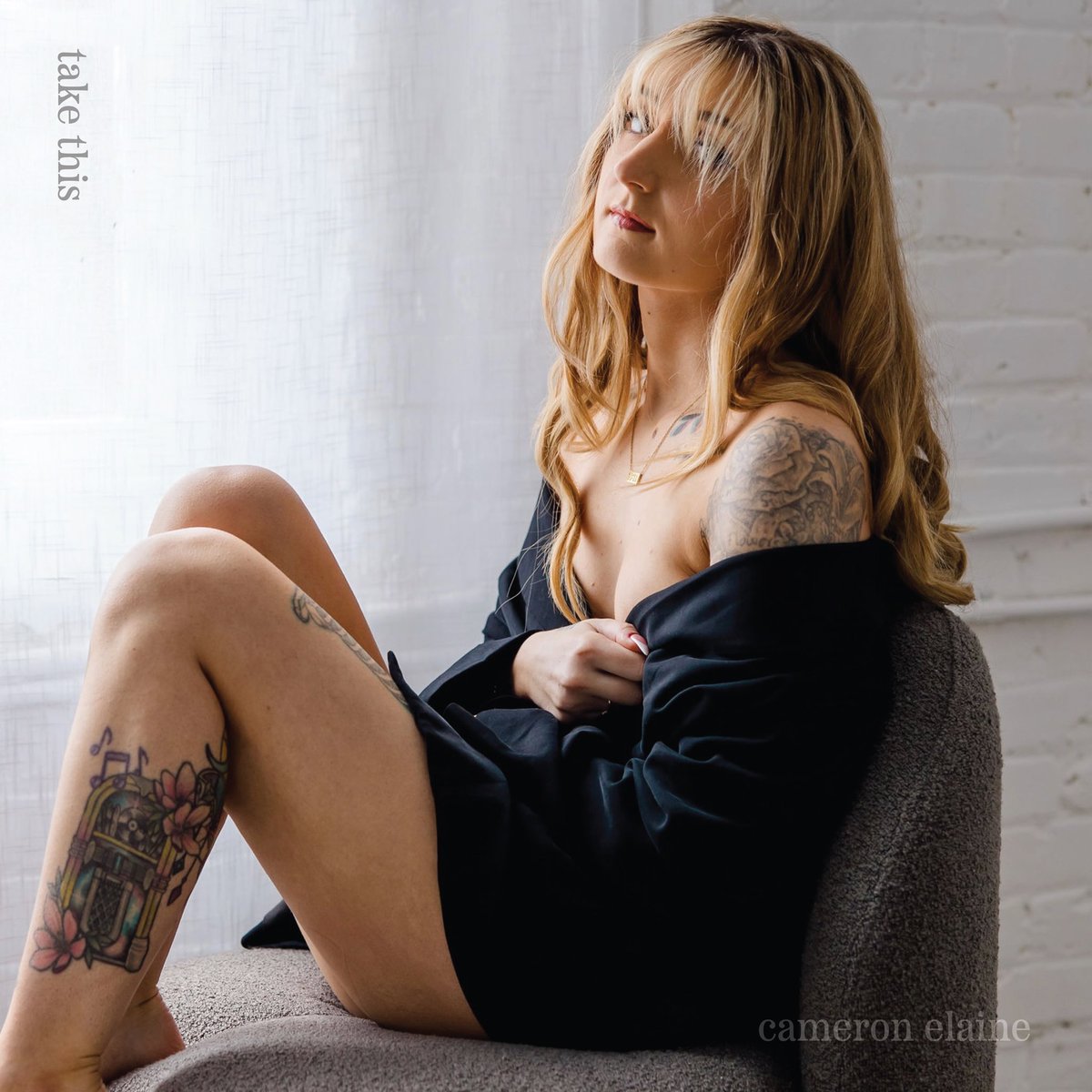 porcelain_camie's tweet image. my debut single, ‘take this,’ will be yours on 4/4♥️ 
ain’t that the craziest thing you’ve ever heard?!

presave it here: distrokid.com/hyperfollow/ca…