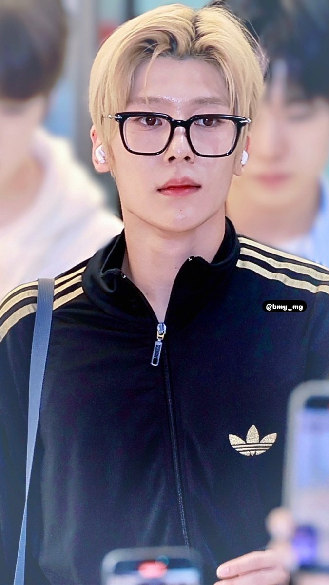 bmy_MG's tweet photo. 0401 
#원빈 #앤톤 #성찬 #시온 https://t.co/EbmkQzPLSq