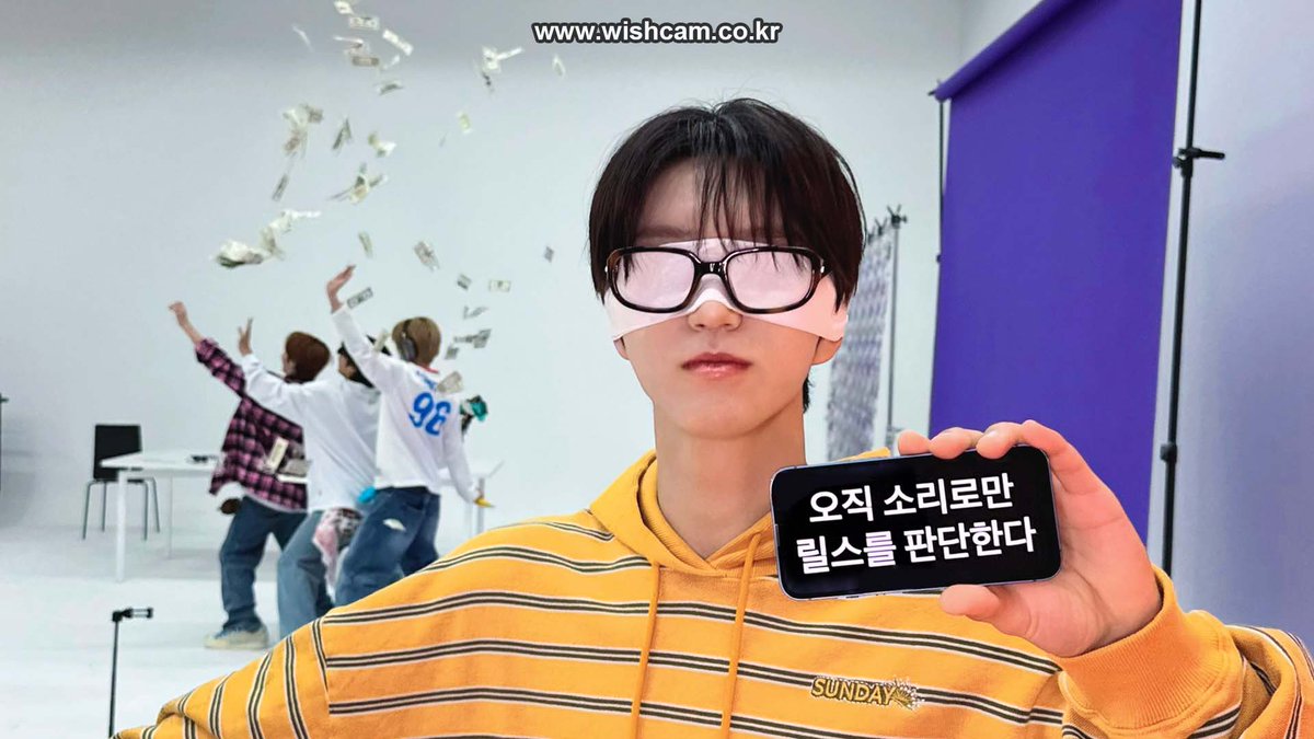 풉 tweet media