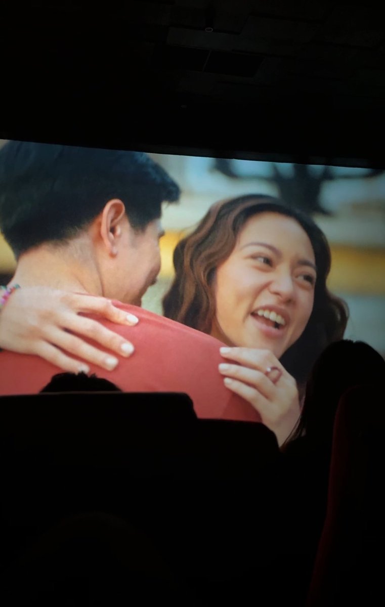 imqueenielsl's tweet photo. katulad nyo Sari and Jolo, I’ll find the courage to love again. 🥹❤️

Sarap nyo tignan, parang totoo na talaga itooooo! 🫣😳 @prinsesachinita @mepauloavelino 

#MyLoveWillMakeYouDisappearNowShowing #MLWMYDHits100MWorldwide #MLWMYD https://t.co/DgoGJzku4k