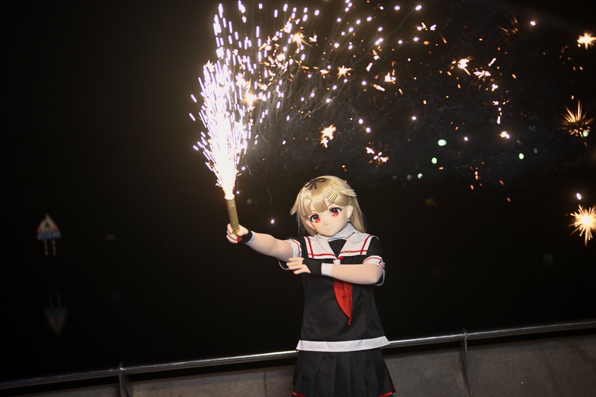 烟花真美！
出镜：<a href="/Ryuu_Jou/">砧板型龍驤</a> 
#着ぐるみ #kigurumi #kiger  #kig  #D座 #舰队Collection #艦これ #アトランタ #夕立コスプレ
