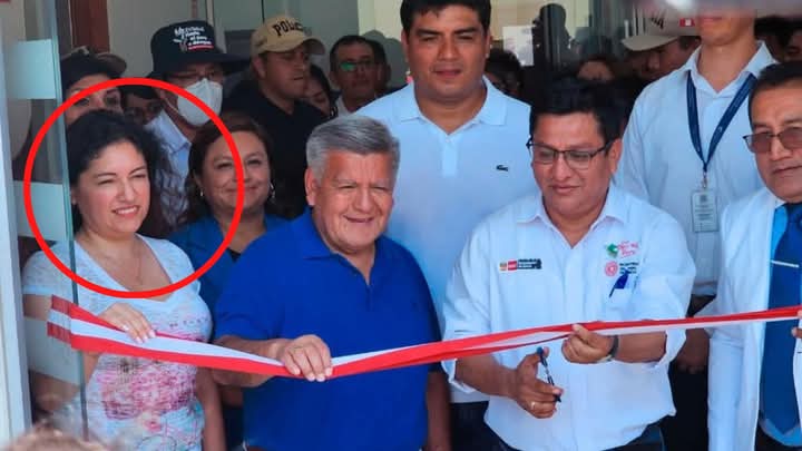 Evento público con autoridades