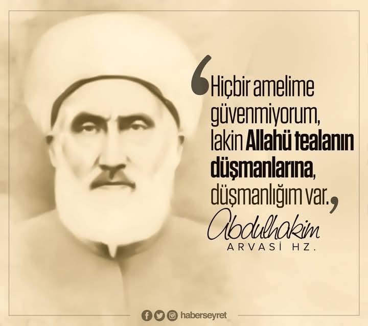 Ölen İslam düşmanı #volkankonak için muhabbet besleyen hatta rahmet okuyan ahmak ve aptal Müslümanlara bu resmi gönderin...
Allah kimseyi İslam düşmanına rahmet okuyacak kadar cahil şuursuz yapmasin...
.
.
___________
Vasiyeti Ateşi Mekanı Volkan Konak #gebermiş