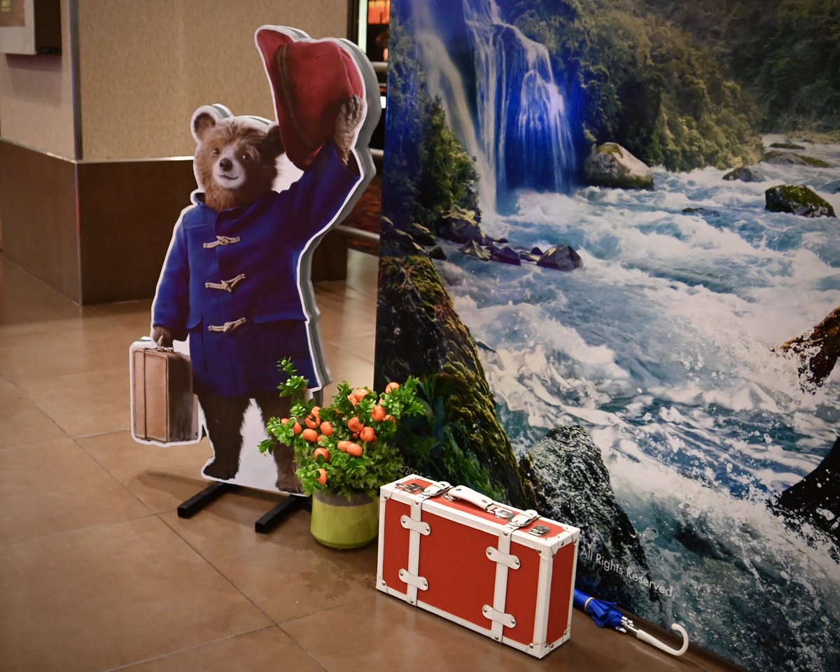 UKinParaguay's tweet photo. ¡Así fue la función especial de la película Paddington en Perú! 🎬🐻

Una tarde de risas, aventura y cine británico, ¡gracias a tod@s los que nos acompañaron! ✨

#PaddingtonEnPerú #PaddingtonInPerú #GREATFilms https://t.co/6kWnQUGA1M