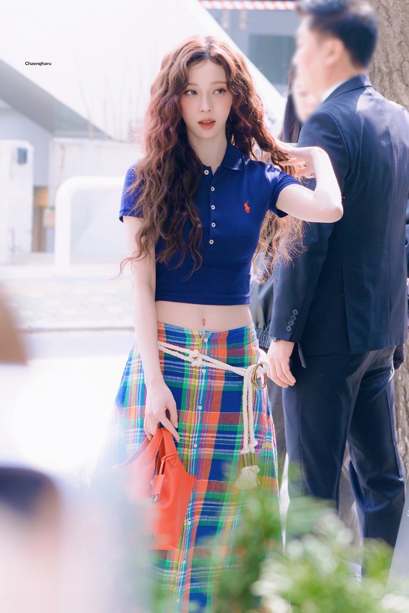 chaengharu's tweet photo. #AprilFoolsDay

#윈터 #WINTER #김민정
#에스파 #aespa https://t.co/WKYHTRZDoW