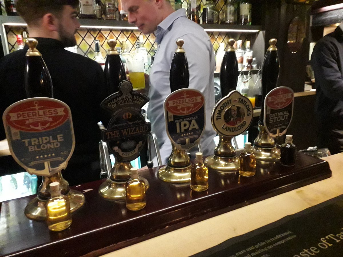 Carden Arms Ale (@carden_arms_ale) on Twitter photo We start the week with Monday Club and a full line-up of ales, including the excellent <a href="/PeerlessBrewing/">Peerless Brewing</a> Knee-Buckler IPA and Oatmeal Stout, along with Merlin Wizard. All welcome tonight for some beers at £12.00 for three pints and hot pasties. #cheshirebeer #cheshirepubs #caskale We start the week with Monday Club and a full line-up of ales, including the excellent <a href="/PeerlessBrewing/">Peerless Brewing</a> Knee-Buckler IPA and Oatmeal Stout, along with Merlin Wizard. All welcome tonight for some beers at £12.00 for three pints and hot pasties. #cheshirebeer #cheshirepubs #caskale
