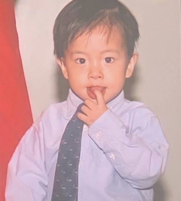 dearsimjae's tweet photo. filed under my favorite baby jake photos 😭📁 https://t.co/6fbTrTwD6d