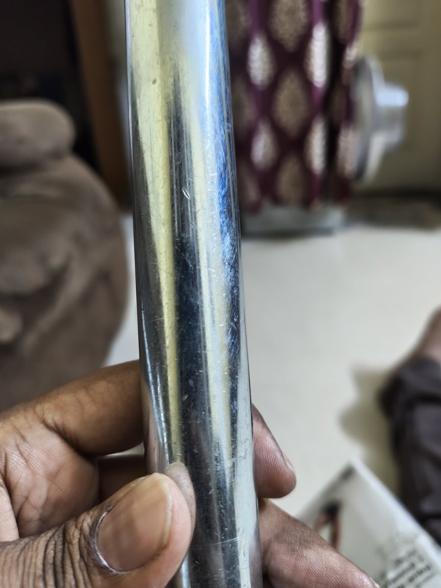 Rahul020691's tweet photo. @Decathlon wanted to purchase AB roller, visited LULU Rajaji Nagar, Bangalore, IN. All boxes were torn. So your personnel suggested ordering online from Decathlon. Got the package today. Hands down the pathetic. Store package was better. Utterly disappointed! Order Id-2430684505 https://t.co/CIfFThQs3E