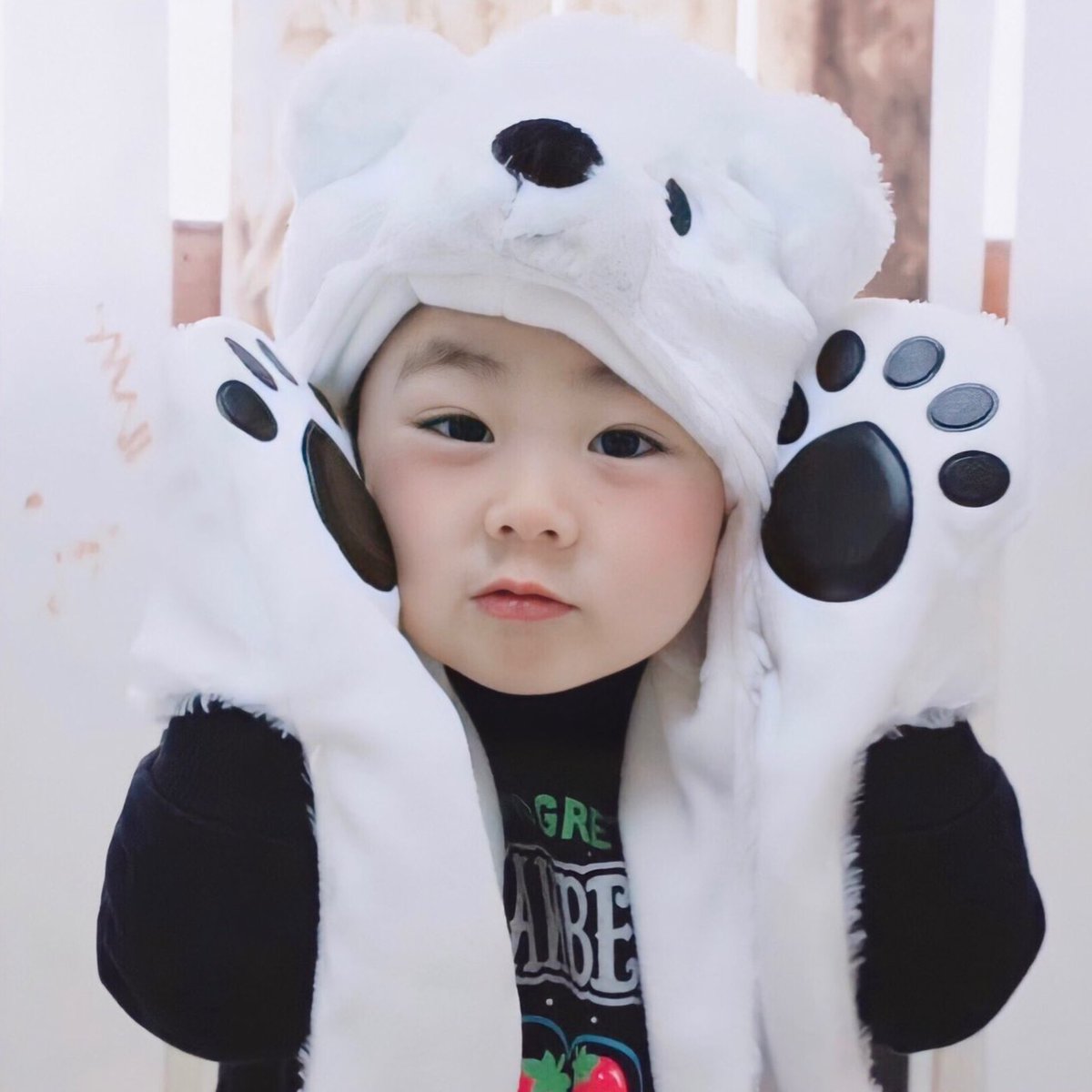 Irissimtue's tweet photo. 👶🏻 https://t.co/4KlkIFAXUW