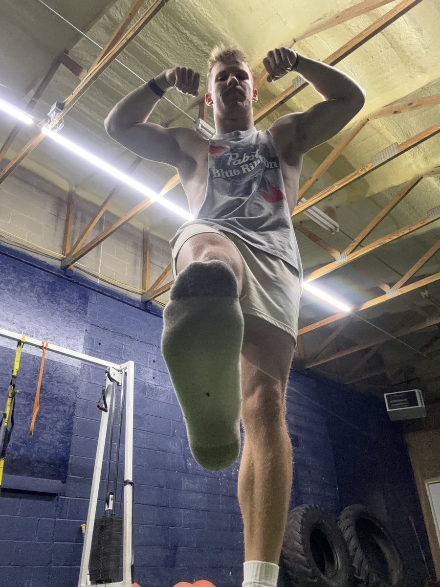 the days only gonna get sweatier 🦶💦