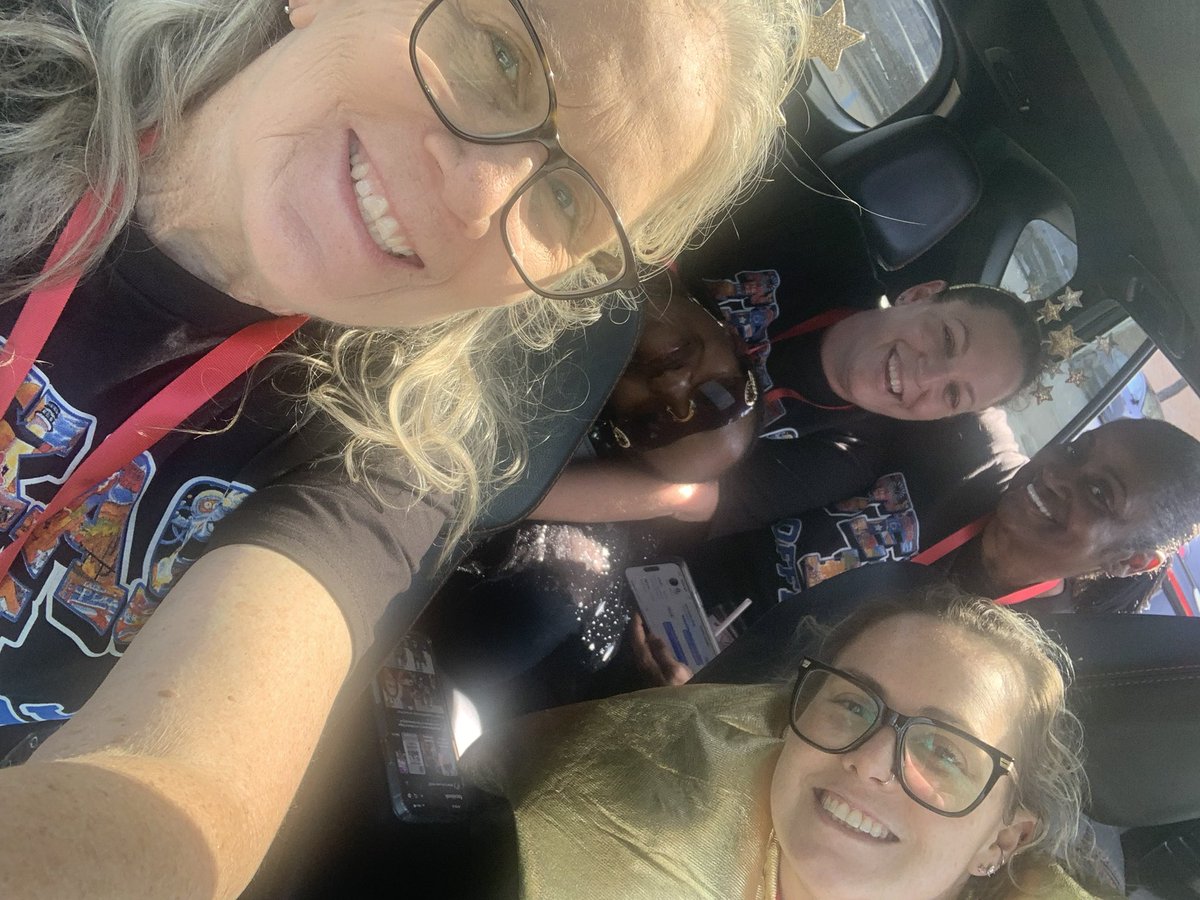 Alyssa Akers tweet media