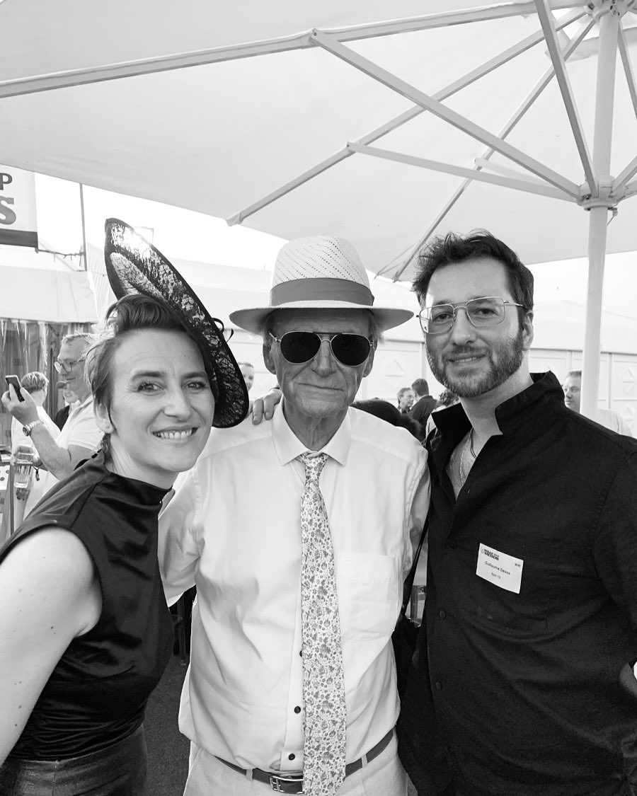 RIP Willy Naessens 🖤 
Man met een groot hart, ondernemer pur sang, maar vooral volksmens.

Ik zal me altijd herinneren wat je vaak tegen mij zei “Nooit opgeven. Doe gestaag voort. Ge zijt goed bezig.” 

Mijn gedachten zijn bij Marie-Jeanne en familie. 

Je zal gemist worden ✨