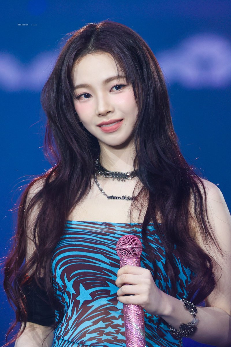 𝑭𝒐𝒓 𝒔𝒆𝒂𝒔𝒐𝒏 tweet media