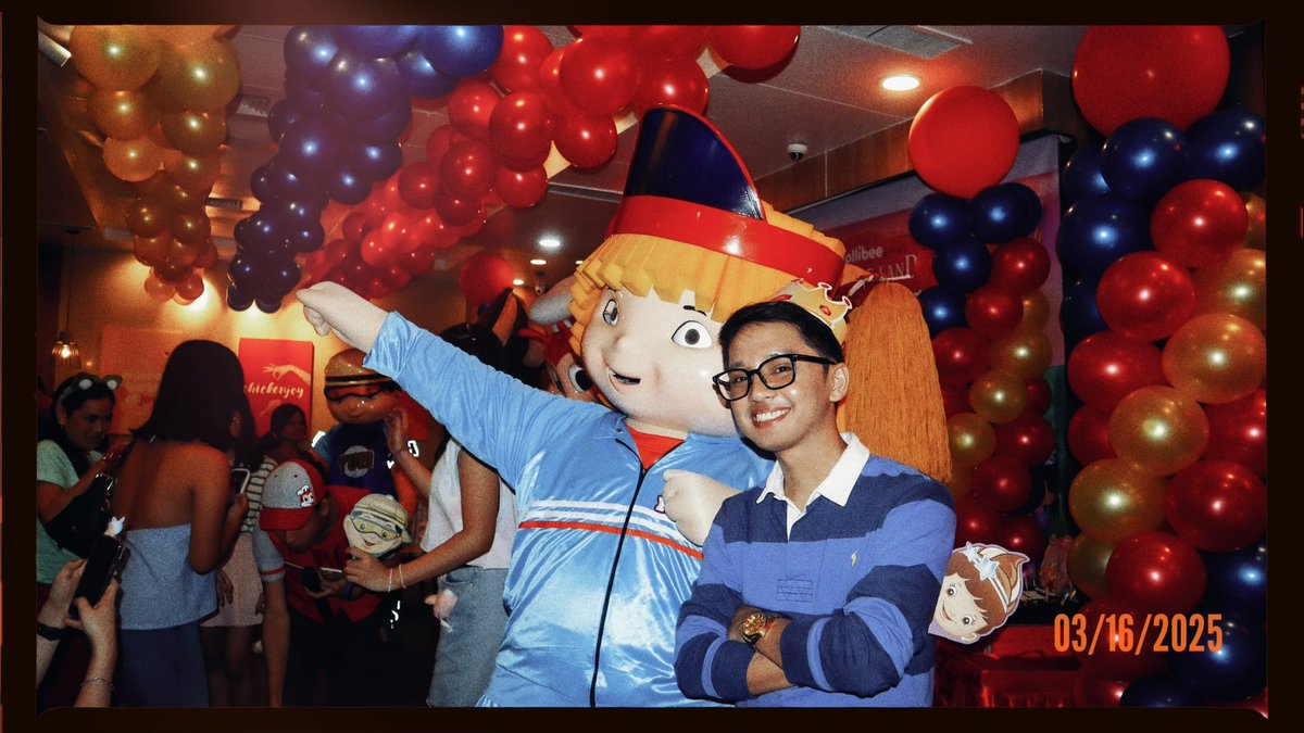 ClevrPH's tweet photo. So many “inner children” healed during CLEVR’s 2nd year party at Jollibee! 😆

#CYOURFUTURE #HIGHFIVE25 https://t.co/bHUQJ4mk5M