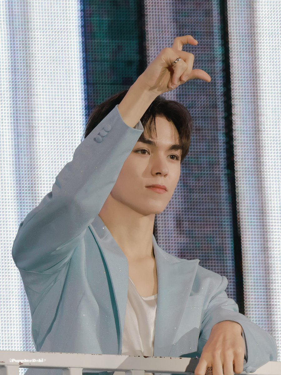 puppkeedoki's tweet photo. 𝐇𝐚𝐩𝐩𝐲 𝐀𝐩𝐫𝐢𝐥 𝐅𝐨𝐨𝐥’ 𝐬 𝐃𝐚𝐲
🩵
#AprilFoolsDay 
#HappyAprilFoolsDay
#버논 #최한솔 #VERNON #バーノン 
#세븐틴 #SEVENTEEN https://t.co/Psosjberz6