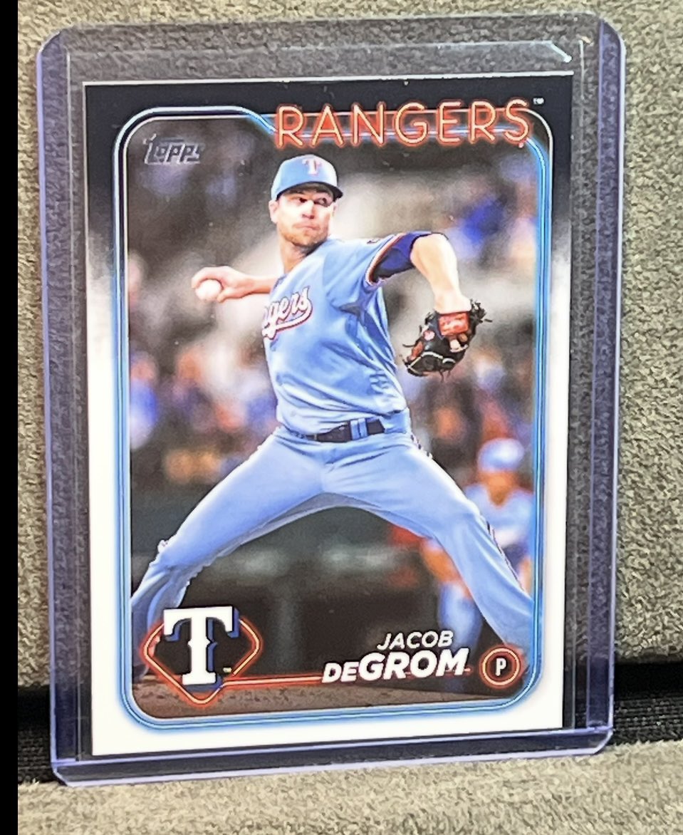 theboosterverse's tweet image. One of the Goats Returns.  A #BaseCard God in his own right !  #Degrom 
#MondayMotivaton