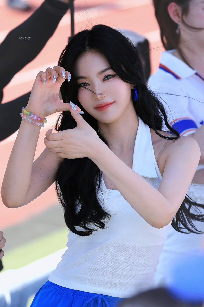 #AprilFoolsDay #만우절 

240616🐱🐱 

너무 예쁜데？

#아이사랑해 
#아이사 #ISA 
#스테이씨 #STAYC