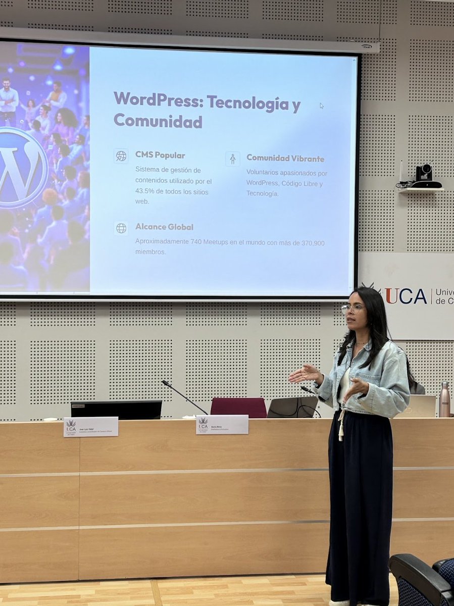 WordPressCadiz's tweet photo. 🚀 Así fue nuestra segunda meetup “Tech, Ellas y WordPress” 💜
🎤 Charlas sobre SEO y comunidad con Vanessa y Alba.
🙌 Gracias a nuestros patrocinadores @uca_emprende @mowomoCom @comvive  y a nuestro increíble equipo de voluntarias.

#WordPressCádiz #SEO #Marketing https://t.co/abzj1bd0Hb