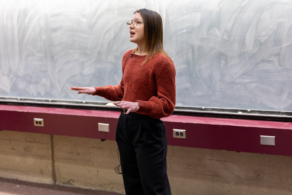 Rachele Molyneaux is one of #UManitoba’s #3MT finalists from the Physiology and Pathophysiology Department. 🚀#UMGradStudies #UManitoba