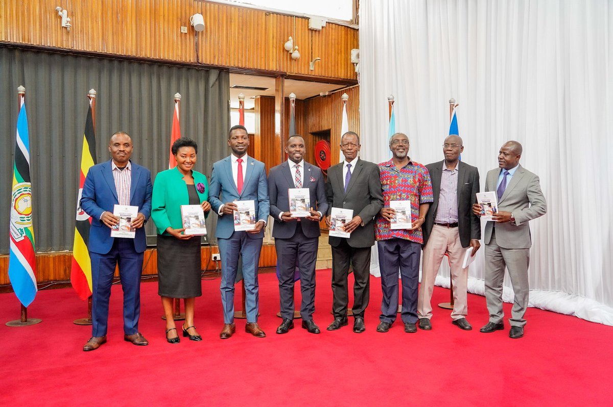 Winnie Kiiza (@winniekiiza) on Twitter photo Earlier today, I had the honour of attending the launch of the Alternative Budget at the Parliament of Uganda, courtesy of the Leader of Opposition, Rt. Hon. <a href="/JoelSsenyonyi/">Joel Ssenyonyi</a>.
This year’s alternative budget centers on the theme, ‘Combating Corruption: The Sure Way to Effective Earlier today, I had the honour of attending the launch of the Alternative Budget at the Parliament of Uganda, courtesy of the Leader of Opposition, Rt. Hon. <a href="/JoelSsenyonyi/">Joel Ssenyonyi</a>.
This year’s alternative budget centers on the theme, ‘Combating Corruption: The Sure Way to Effective