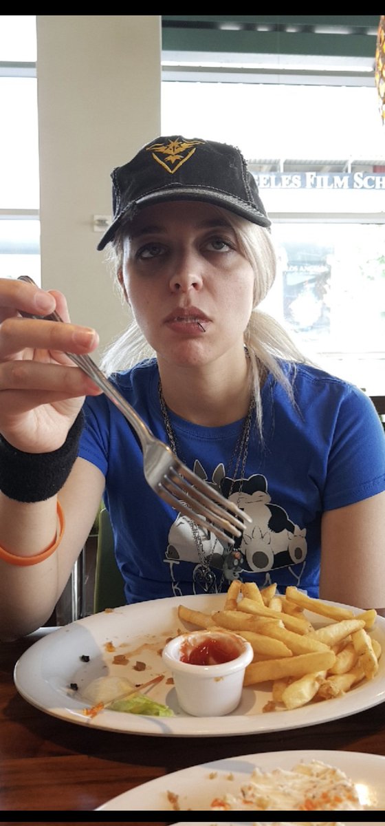 JonnyScar tweet media