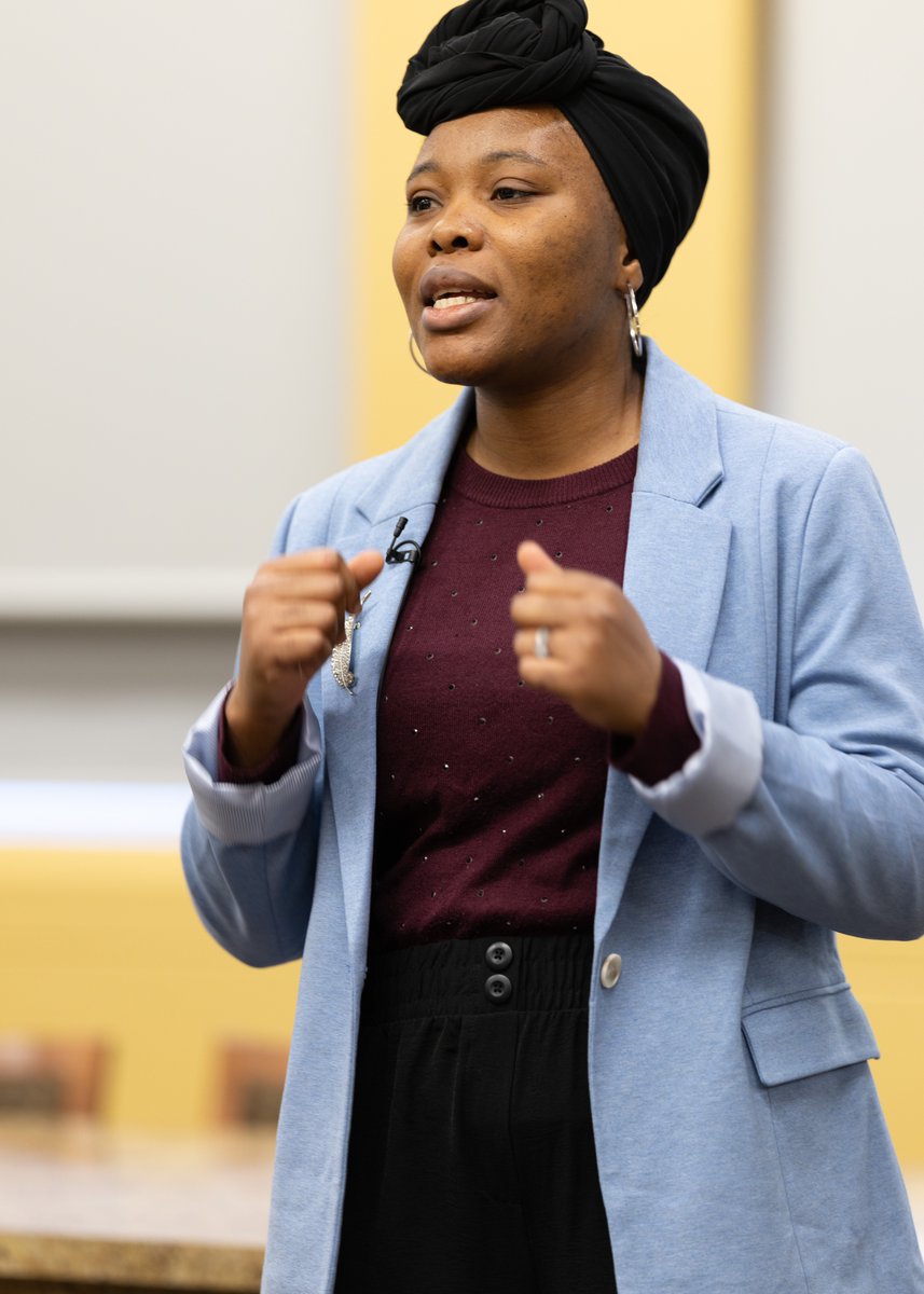 🏅 The countdown is on! Adewunmi Giwa from Food Science is ready to compete in the  #3MT final competition tomorrow.🎤 ##UMGradStudies #UManitoba

news.umanitoba.ca/2025-3mt-final…