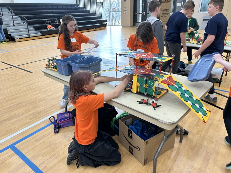 Moore Elem School tweet media