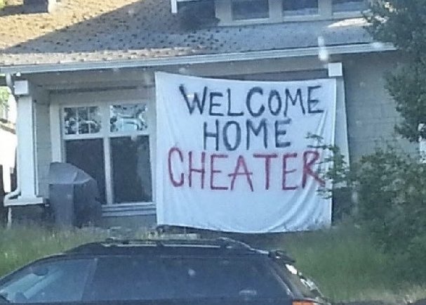 just found out <a href="/ODD_MOB/">odd mob</a> went B2B 
with <a href="/AYYBOmusic/">AYYBO</a> in miami last night