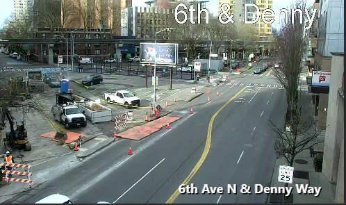 6th Ave NとTaylor Ave Nの間のDenny